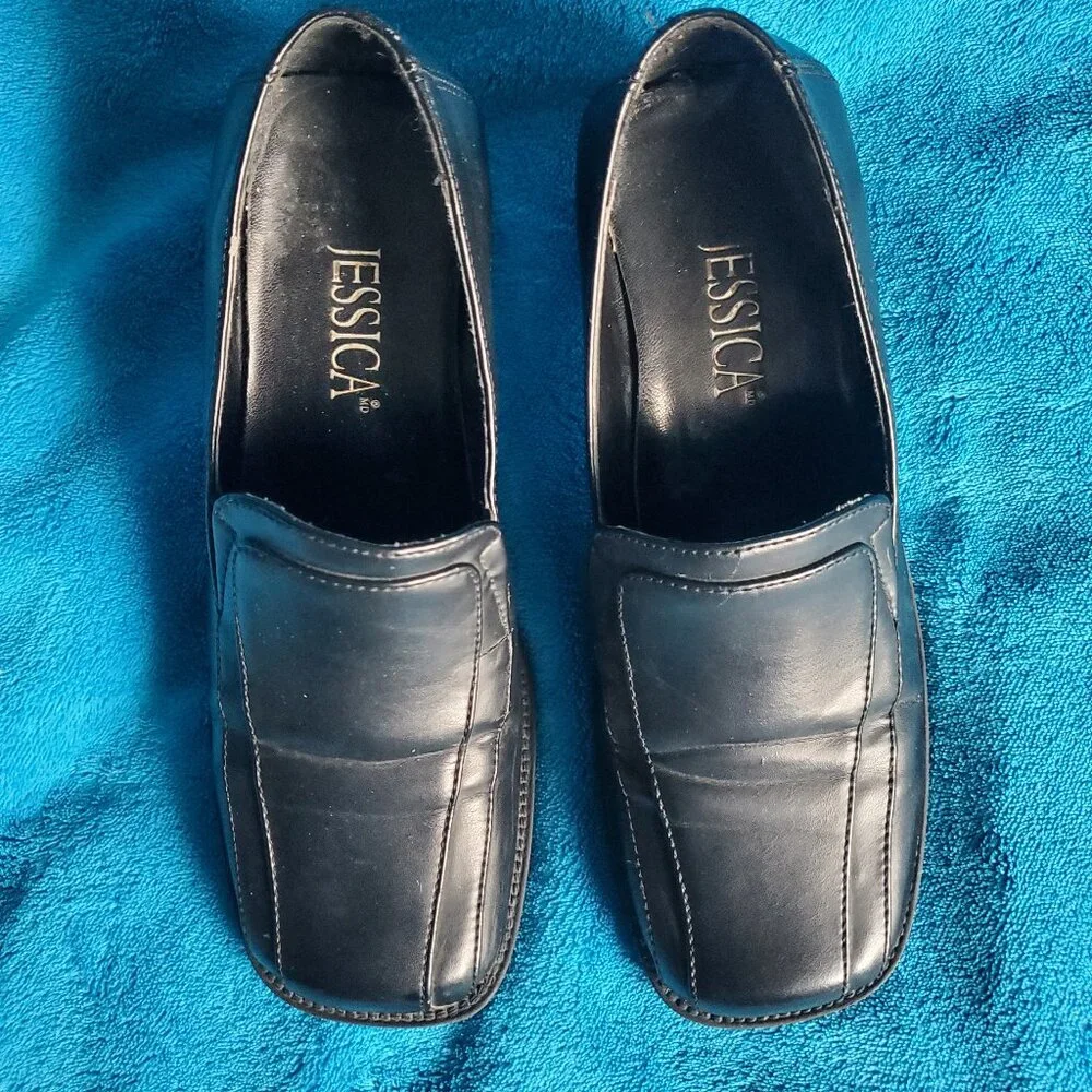 Women's Black Jessica Heel Loafers - Picture 2 of 5
